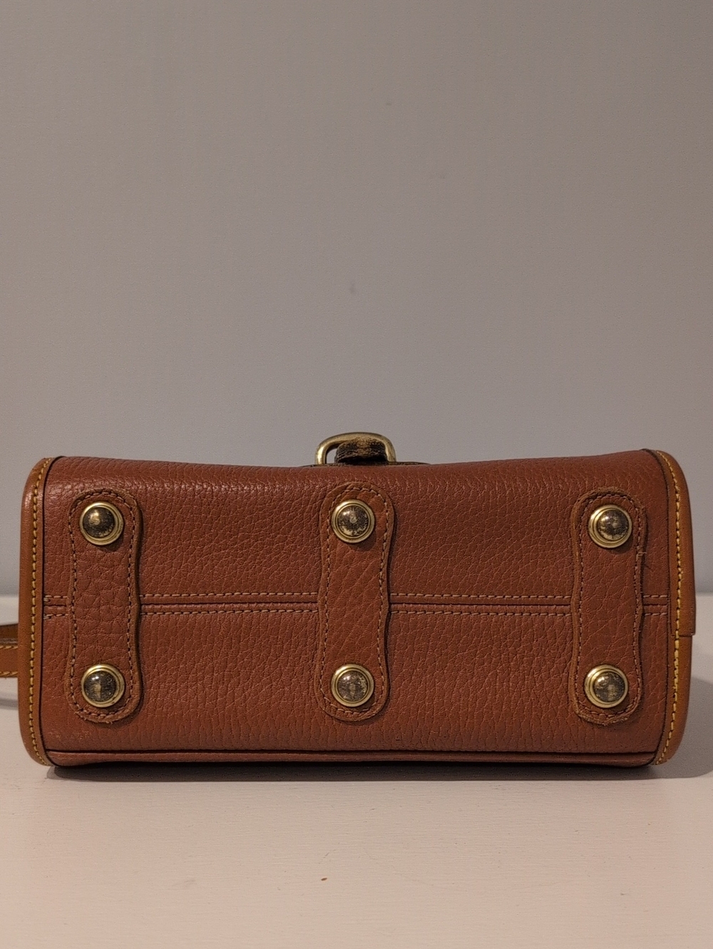 Vintage Dooney & Bourke Brown Leather Crossbody - Picture 8 of 15